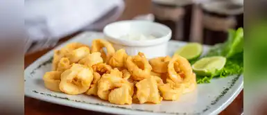 Acompaña tu almuerzo familiar con un delicioso chicharrón de calamar Acompaña tu almuerzo familiar con un delicioso chicharrón de calamar