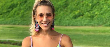 'Poly' Ávila luce como una princesa de cuentos con este vestido en alfombra roja 'Poly' Ávila luce como una princesa de cuentos con este vestido en alfombra roja