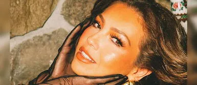 ¡Al rojo vivo! Thalía deslumbra con imponente transparencia en este look ¡Al rojo vivo! Thalía deslumbra con imponente transparencia en este look