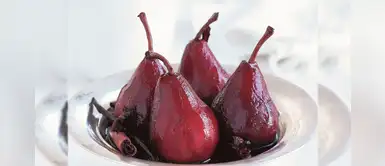 ¿Lista para tu reunión "tranqui"? ¡Peras al vino para tu sábado de chicas! ¿Lista para tu reunión "tranqui"? ¡Peras al vino para tu sábado de chicas!