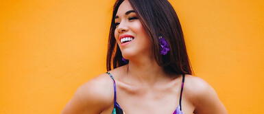 Jazmin Pinedo lleva el look más cómodo con unos palazzos brillantes Jazmin Pinedo lleva el look más cómodo con unos palazzos brillantes