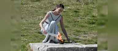 Tokio 2020: La llama olímpica encendida sin público debido al coronavirus Tokio 2020: La llama olímpica encendida sin público debido al coronavirus