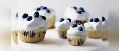 ¡Sanos y fuertes gracias a estos deliciosos cupcakes de arándanos! ¡Sanos y fuertes gracias a estos deliciosos cupcakes de arándanos!