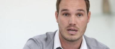 Forsyth respalda a capitán sancionado: "El Perú no saldrá adelante si no se respeta a la autoridad" Forsyth respalda a capitán sancionado: "El Perú no saldrá adelante si no se respeta a la autoridad"