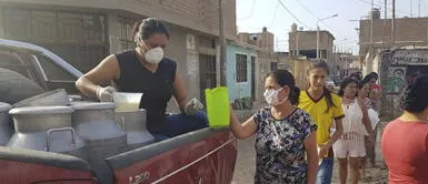 Coronavirus: Ganaderos donan 800 litros de leche para afectados por la cuarentena Coronavirus: Ganaderos donan 800 litros de leche para afectados por la cuarentena