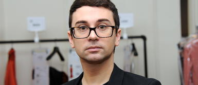 Christian Siriano deja de hacer ropa para fabricar material médico Christian Siriano deja de hacer ropa para fabricar material médico