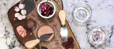 Conoce las tablas de 'charcuteria' con maquillaje que están rayando en Tik Tok Conoce las tablas de 'charcuteria' con maquillaje que están rayando en Tik Tok