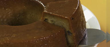 ¡No se desperdicia nada! Convierte los panes fríos de la semana en un rico budín ¡No se desperdicia nada! Convierte los panes fríos de la semana en un rico budín