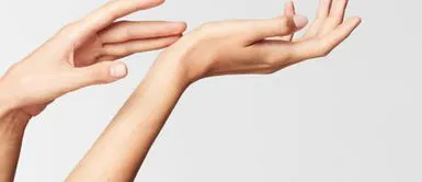 Aceite de ricino y azúcar rubia, la combinación que tu piel seca amará Aceite de ricino y azúcar rubia, la combinación que tu piel seca amará