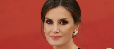 Reina Letizia: su marca fetiche de zapatos inició la fabricación de mascarillas por el COVID-19 Reina Letizia: su marca fetiche de zapatos inició la fabricación de mascarillas por el COVID-19