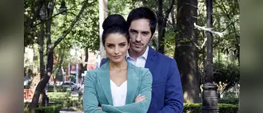 Aislinn Derbez fotografió a Mauricio Ochmann en una situación embarazosa Aislinn Derbez fotografió a Mauricio Ochmann en una situación embarazosa