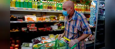 Coronavirus: ¿Nos podemos infectar de COVID-19 luego de tocar alimentos contaminados? Coronavirus: ¿Nos podemos infectar de COVID-19 luego de tocar alimentos contaminados?