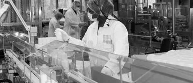 Clarins se une a la lucha contra el coronavirus con producción de geles Clarins se une a la lucha contra el coronavirus con producción de geles