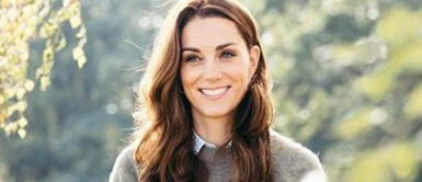 Kate Middleton sabe que el top a rayas es un básico infaltable de nuestro clóset Kate Middleton sabe que el top a rayas es un básico infaltable de nuestro clóset