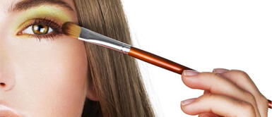 ¿Desde que inició la cuarentena las mujeres se maquillan menos a diario? ¿Desde que inició la cuarentena las mujeres se maquillan menos a diario?