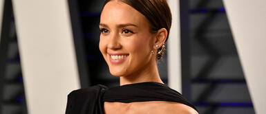 Jessica Alba comparte la rutina para el cuidado de la piel que sigue en casa Jessica Alba comparte la rutina para el cuidado de la piel que sigue en casa