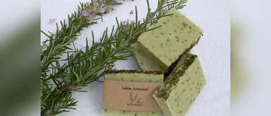 DIY: Elabora un jabón romero para suavizar la piel y controlar el exceso de grasa DIY: Elabora un jabón romero para suavizar la piel y controlar el exceso de grasa