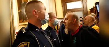 Matan a tiros a guardia de seguridad por pedirle usar tapabocas a clienta | VÍDEO Matan a tiros a guardia de seguridad por pedirle usar tapabocas a clienta | VÍDEO