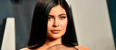 Kylie Jenner y su contundente respuesta a la usuaria que criticó su tinte en IG Kylie Jenner y su contundente respuesta a la usuaria que criticó su tinte en IG
