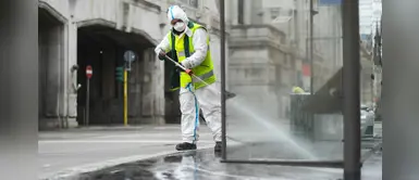 OMS advierte que desinfectar las calles es peligroso para la salud y no sirve contra el COVID-19 OMS advierte que desinfectar las calles es peligroso para la salud y no sirve contra el COVID-19