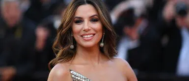 Eva Longoria celebra su aniversario de bodas con un básico del clóset Eva Longoria celebra su aniversario de bodas con un básico del clóset