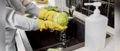 Coronavirus: ¿Me puedo contagiar de COVID-19 a través de los alimentos? Coronavirus: ¿Me puedo contagiar de COVID-19 a través de los alimentos?