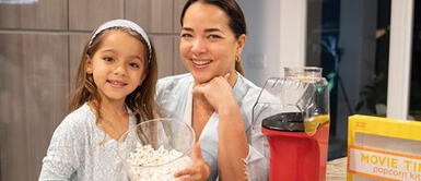 Hija de Adamari López luce como un angelito con este bonito look Hija de Adamari López luce como un angelito con este bonito look