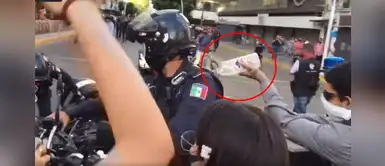 Oficial de patrulla es quemado vivo frente a cámara en medio de protestas por Giovanni López Oficial de patrulla es quemado vivo frente a cámara en medio de protestas por Giovanni López