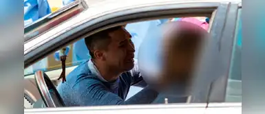 Hombre llora desgarradoramente al intentar revivir a su abuela víctima de COVID-19 | VÍDEO Hombre llora desgarradoramente al intentar revivir a su abuela víctima de COVID-19 | VÍDEO