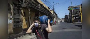 Expertos piden que confinamiento dure hasta reducir número de contagios en Perú Expertos piden que confinamiento dure hasta reducir número de contagios en Perú