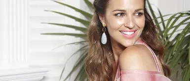 Paula Echevarría y el conjunto que podemos adaptar a múltiples estaciones Paula Echevarría y el conjunto que podemos adaptar a múltiples estaciones