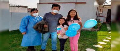 Enfermero vence al coronavirus y vuelve a casa tras permanecer 15 días de lucha en UCI Enfermero vence al coronavirus y vuelve a casa tras permanecer 15 días de lucha en UCI