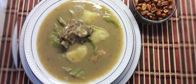 Sopa de harina de habas: delicioso plato andino ante COVID-19 y frío Sopa de harina de habas: delicioso plato andino ante COVID-19 y frío