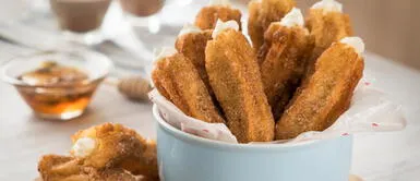 ¿Antojitos de cuarentena? ¡Te enseñamos a preparar unos churros mexicanos! ¿Antojitos de cuarentena? ¡Te enseñamos a preparar unos churros mexicanos!