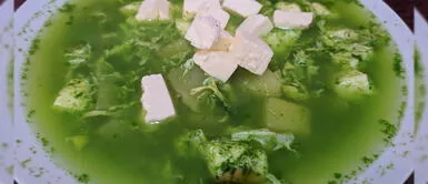Caldillo verde: aplaca el frío del invierno con esta deliciosa receta cajamarquina Caldillo verde: aplaca el frío del invierno con esta deliciosa receta cajamarquina
