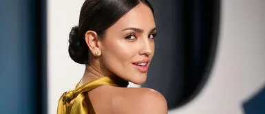 Eiza González luce skin tight dress en su último paseo con Timothée Chalamet Eiza González luce skin tight dress en su último paseo con Timothée Chalamet