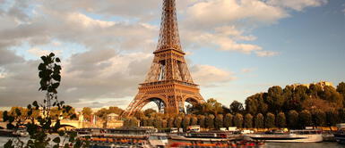 Balmain presentará su desfile de Alta Costura sobre un bote en el río Sena Balmain presentará su desfile de Alta Costura sobre un bote en el río Sena