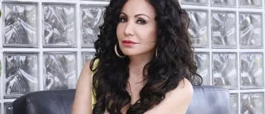 Janet Barboza revela que dos familiares murieron de COVID-19 y se somete a prueba Janet Barboza revela que dos familiares murieron de COVID-19 y se somete a prueba