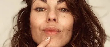 Bárbara Mori deja en shock a fans con radical corte de cabello en nuevo look Bárbara Mori deja en shock a fans con radical corte de cabello en nuevo look