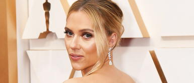 Scarlett Johansson desata ola de suspiros con este total look de encaje Scarlett Johansson desata ola de suspiros con este total look de encaje