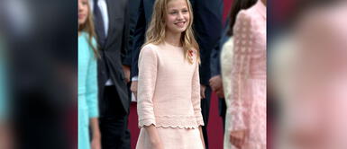 Este es el nuevo vestido de la Princesa Leonor que la hace lucir como toda una señorita Este es el nuevo vestido de la Princesa Leonor que la hace lucir como toda una señorita