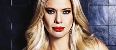 Laura Huarcayo apuesta por las pañoletas para un refrescante cambio de look Laura Huarcayo apuesta por las pañoletas para un refrescante cambio de look