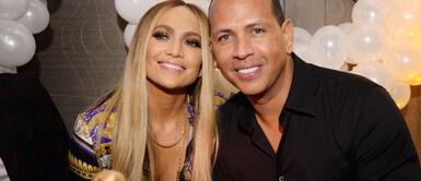 Jennifer López celebra 51 años con hermoso regalo de su novio | VIDEO Jennifer López celebra 51 años con hermoso regalo de su novio | VIDEO