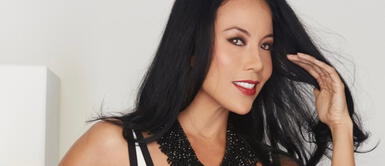 Patty Wong luce chic con vestido de cuero y botas xl en un elegante look de invierno Patty Wong luce chic con vestido de cuero y botas xl en un elegante look de invierno