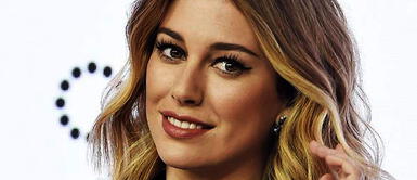 Blanca Suárez revela que cuando era más joven le 'avergonzaba' usar labial Blanca Suárez revela que cuando era más joven le 'avergonzaba' usar labial