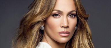 Jennifer Lopez irradia estilo con esta exclusiva mascarilla de lentejuelas rosada Jennifer Lopez irradia estilo con esta exclusiva mascarilla de lentejuelas rosada