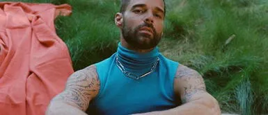 Ricky Martin es galardonado como agente de cambio en Premios Juventud Ricky Martin es galardonado como agente de cambio en Premios Juventud