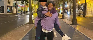 Jefferson Farfán se reunirá con sus hijos tras 5 meses fuera del país Jefferson Farfán se reunirá con sus hijos tras 5 meses fuera del país