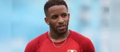 Jefferson Farfán se luce en inédito vídeo tras llegar a Lima: "Vamos a trabajar" Jefferson Farfán se luce en inédito vídeo tras llegar a Lima: "Vamos a trabajar"