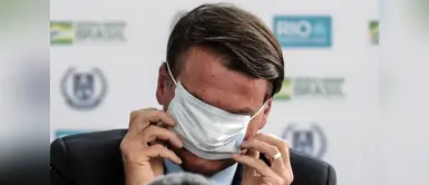 Jair Bolsonaro cargó en sus hombros a una persona de talla baja pensando que era un niño | VÍDEO Jair Bolsonaro cargó en sus hombros a una persona de talla baja pensando que era un niño | VÍDEO